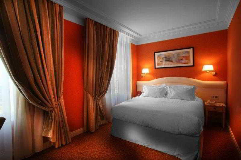 Hotel Princesse Flore Royat Oda fotoğraf